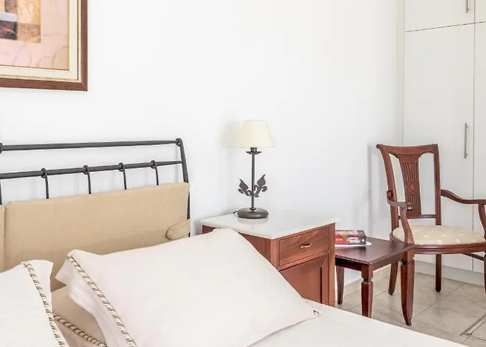 Astraeos Guest house 3*