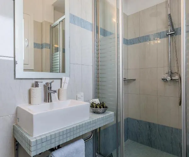 Astraeos Guest house Pachaina